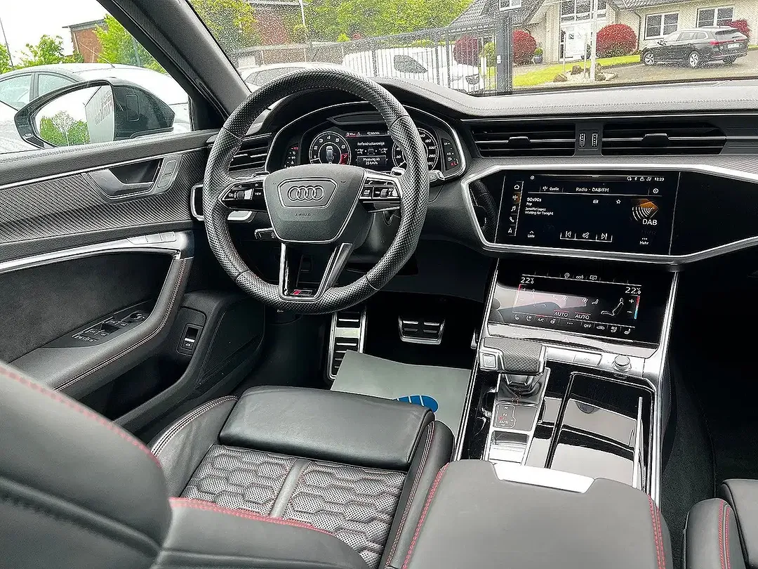 Audi RS6 - Thumbnail 6