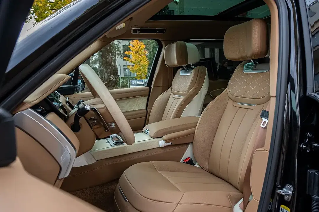 Land Rover Range Rover - Thumbnail 12