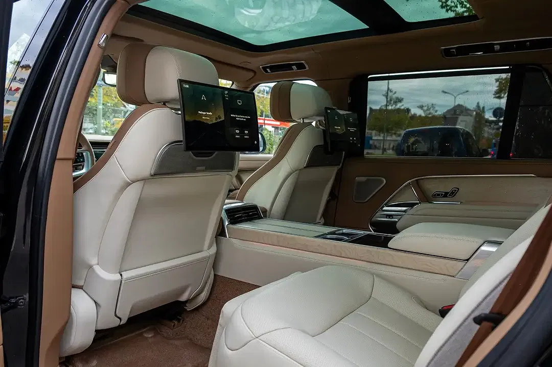 Land Rover Range Rover - Thumbnail 15