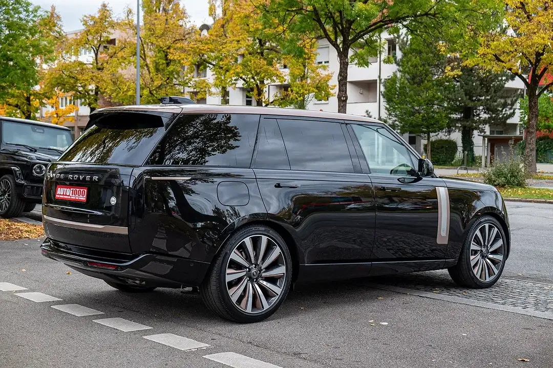 Land Rover Range Rover - Thumbnail 5
