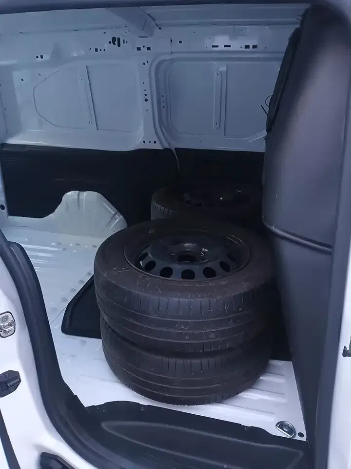 Opel Combo - Thumbnail 6