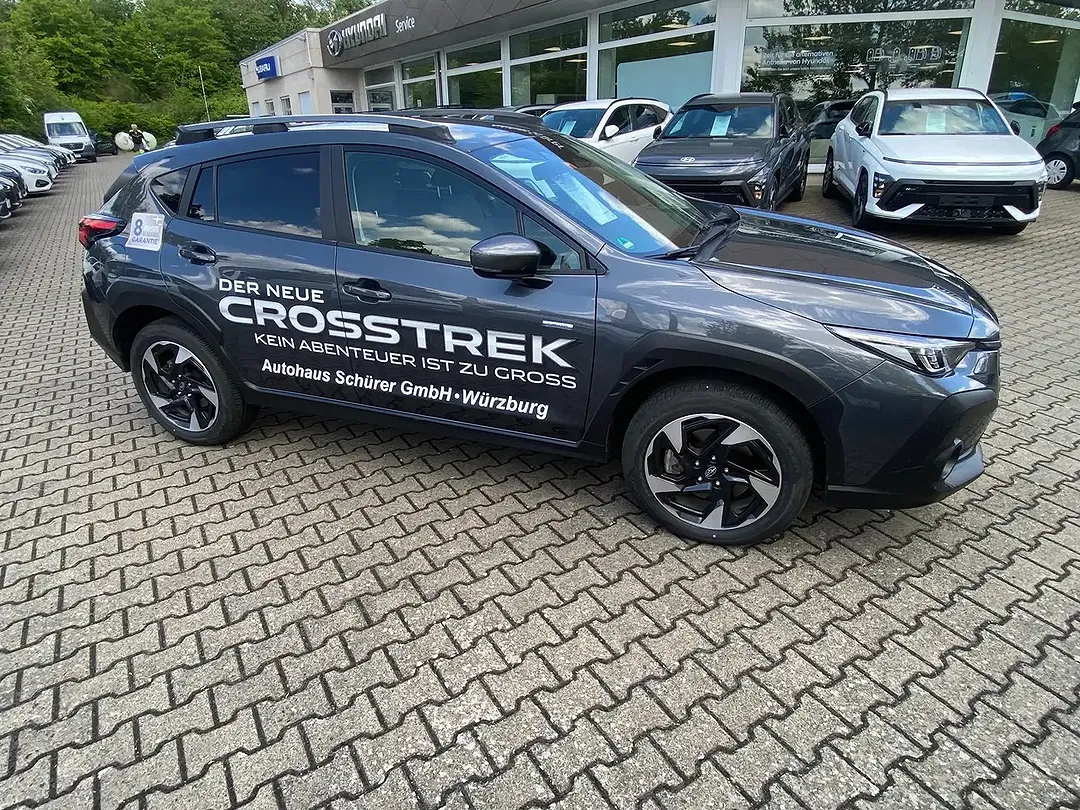 Subaru Crosstrek - Thumbnail 2