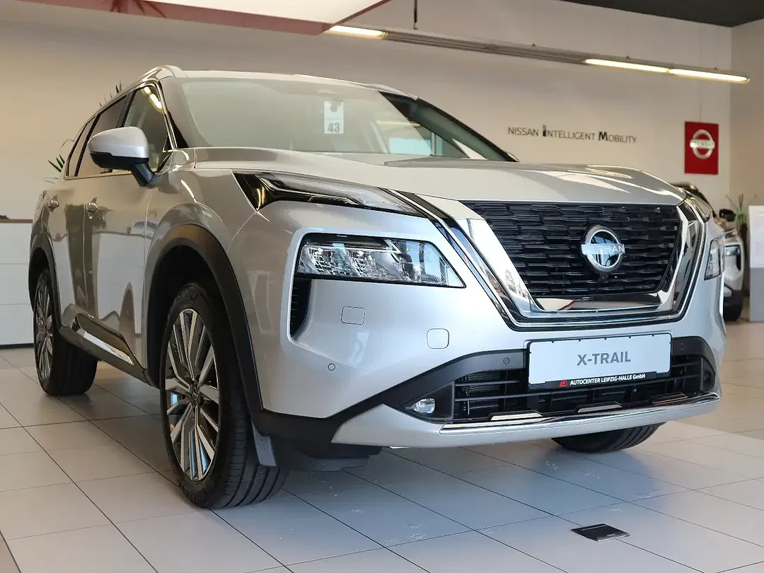 Nissan X-Trail - Thumbnail 4