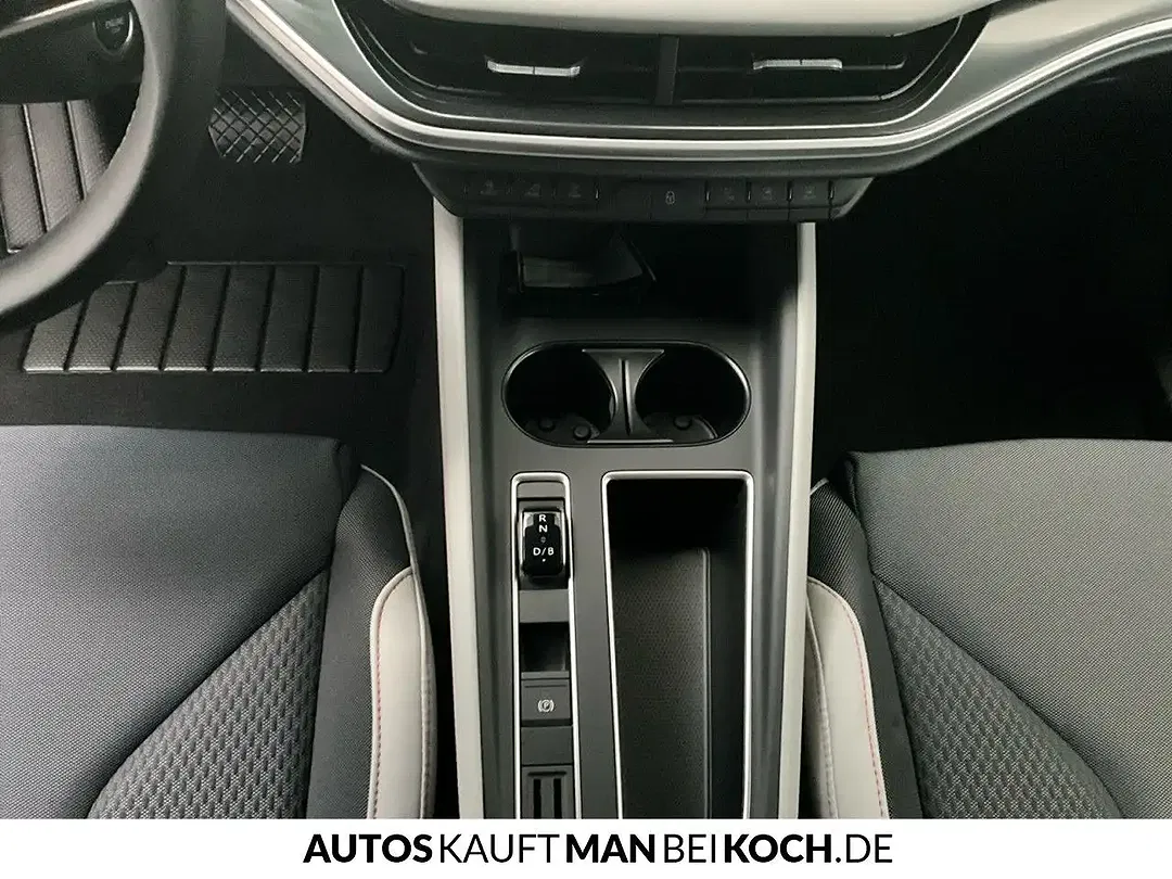 Skoda Enyaq - Thumbnail 9