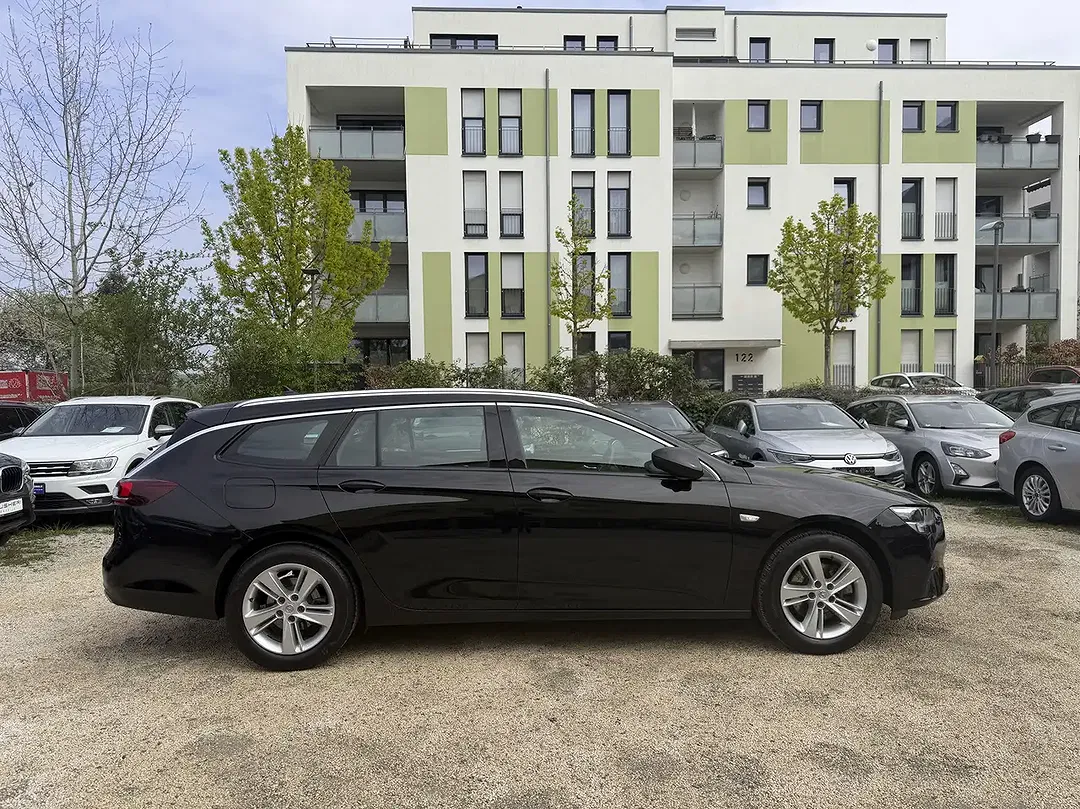 Opel Insignia - Thumbnail 6