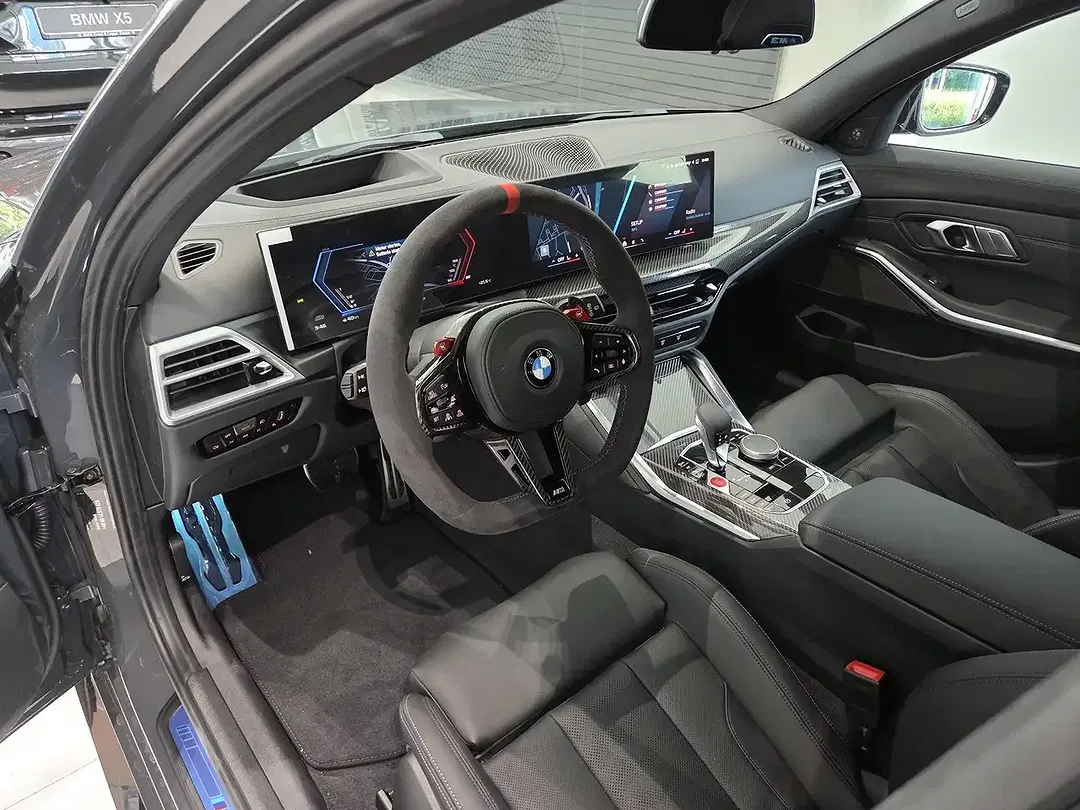 BMW M3 - Thumbnail 5