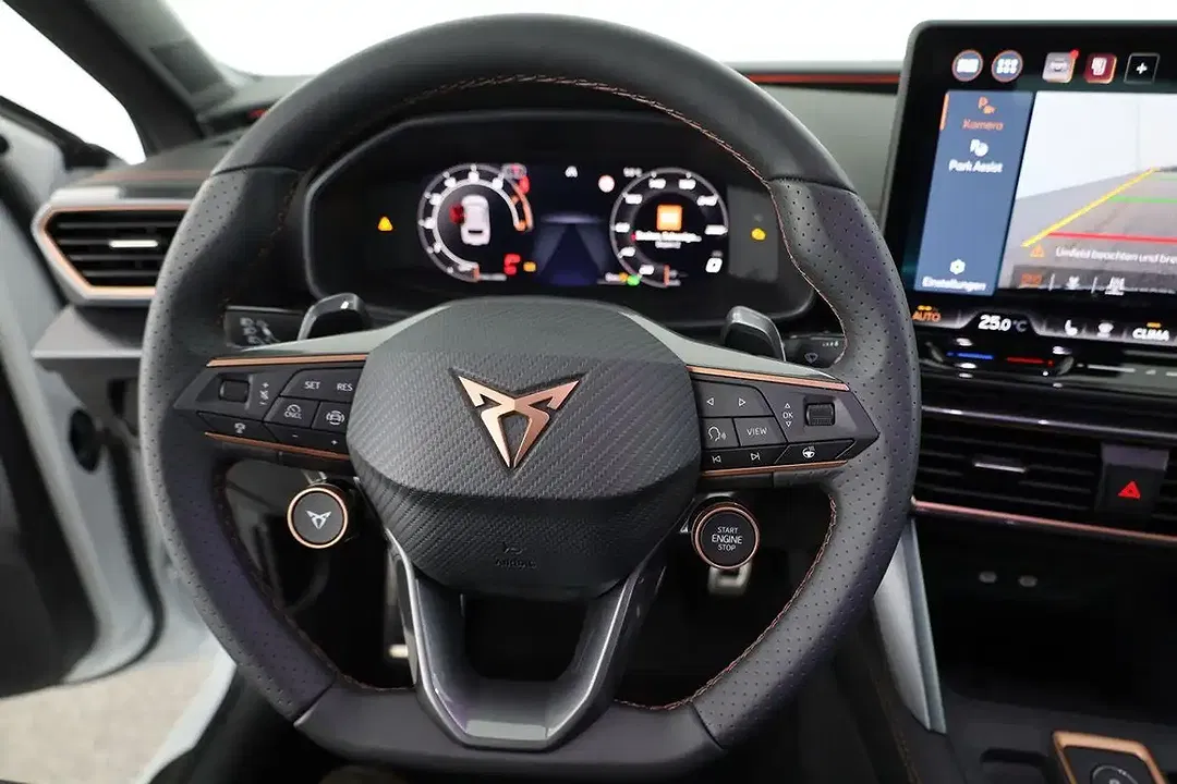 CUPRA Leon - Thumbnail 6