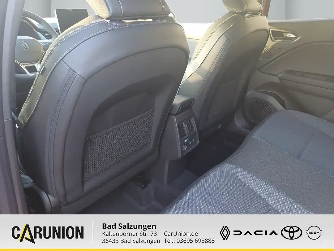 Renault Captur - Thumbnail 8