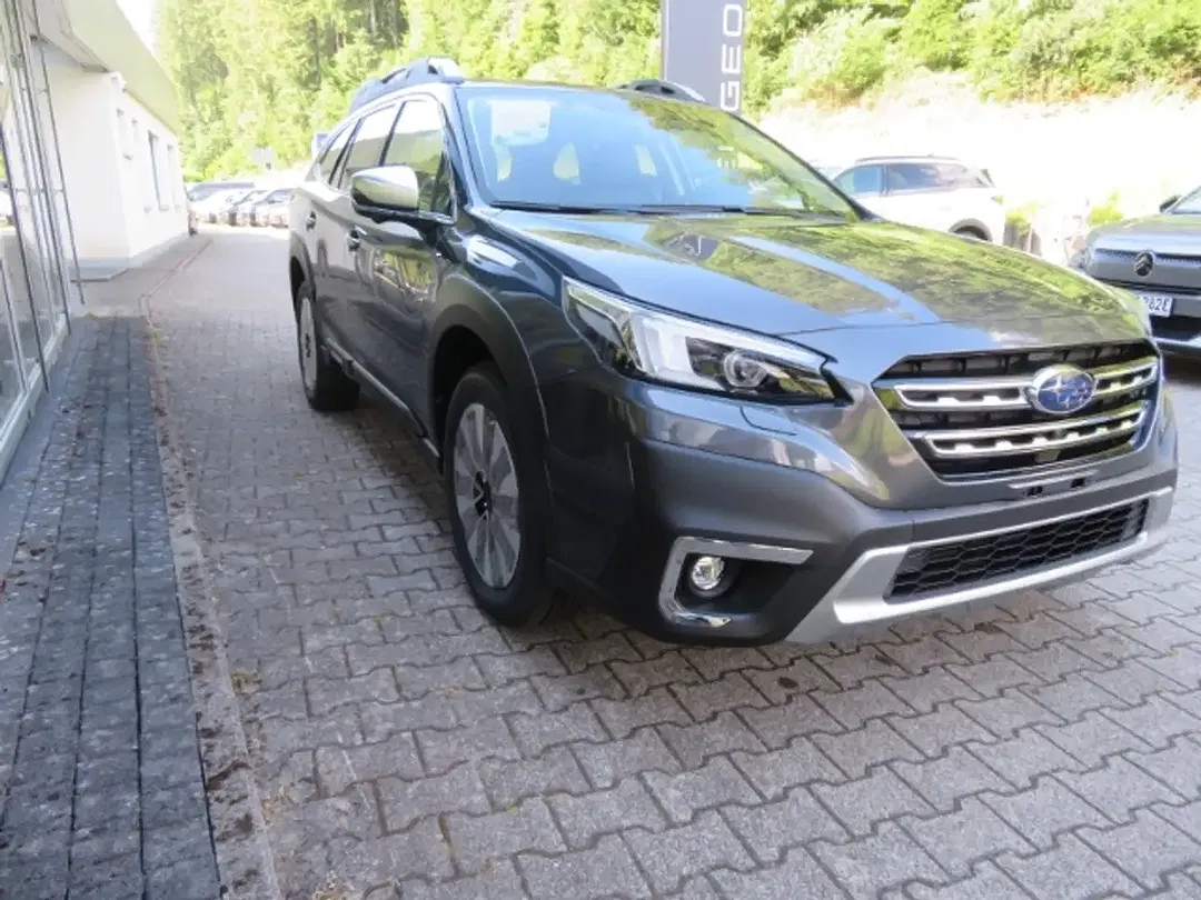 Subaru OUTBACK - Thumbnail 3
