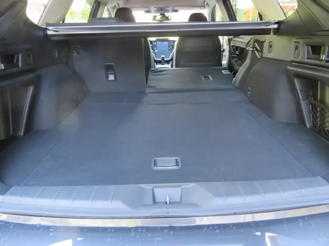 Subaru OUTBACK - Thumbnail 9