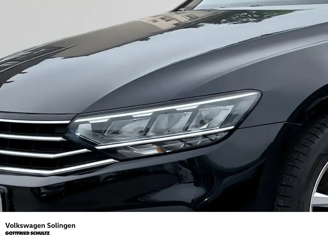 Volkswagen Passat Variant - Thumbnail 3