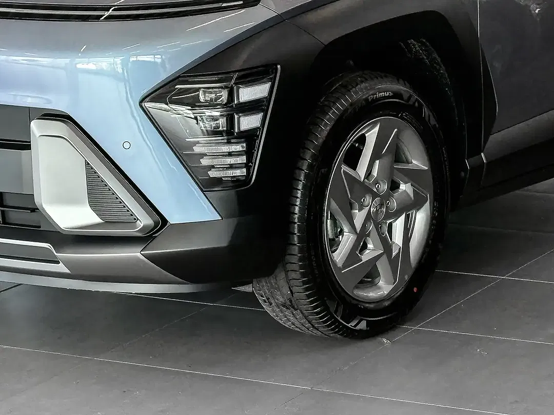 Hyundai KONA - Thumbnail 3