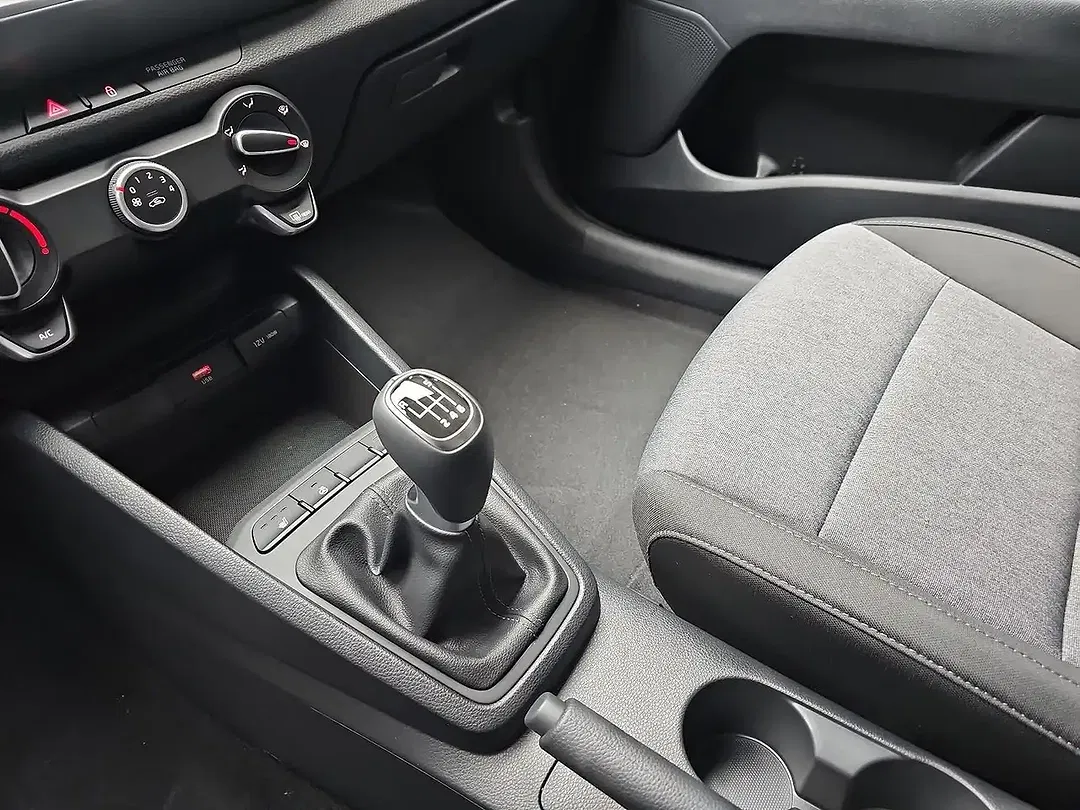 Kia Stonic - Thumbnail 12
