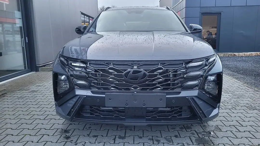 Hyundai TUCSON - Thumbnail 2