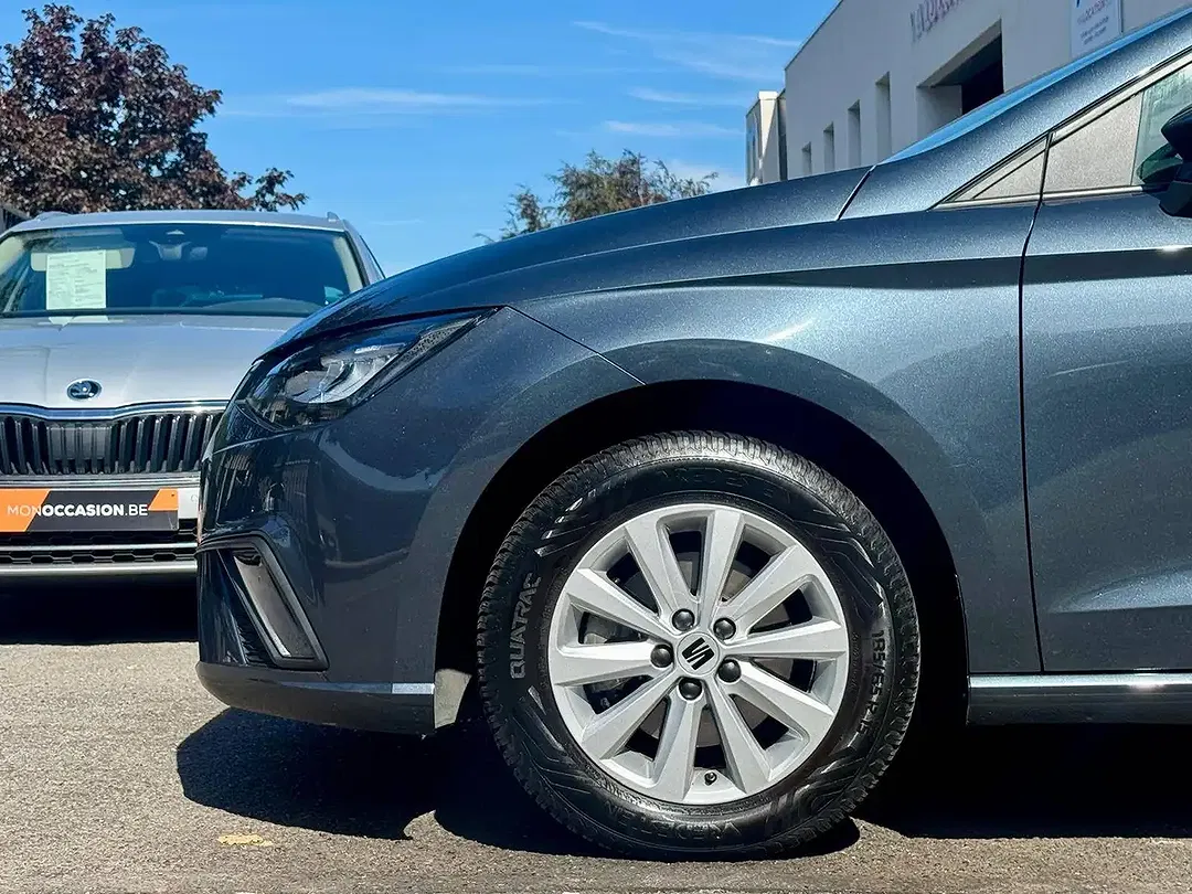 SEAT Ibiza - Thumbnail 4