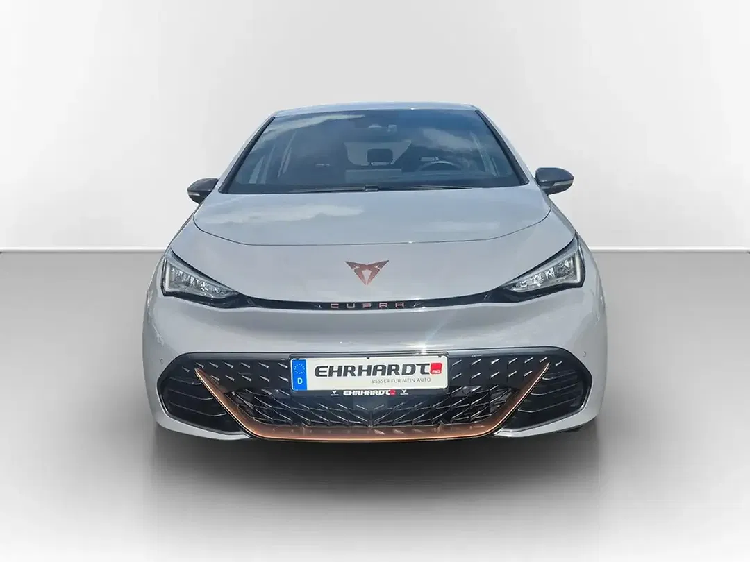 CUPRA Born - Thumbnail 2