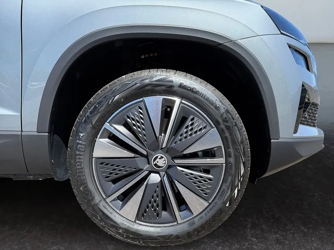 Skoda Karoq - Thumbnail 15