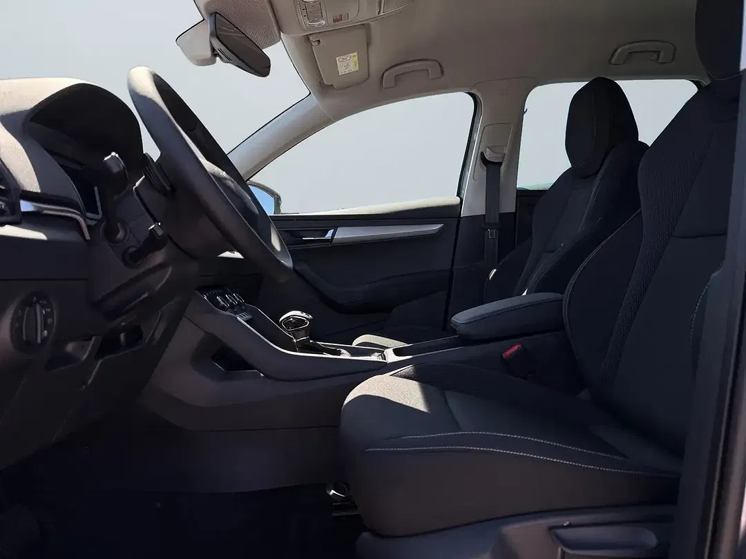 Skoda Karoq - Thumbnail 7