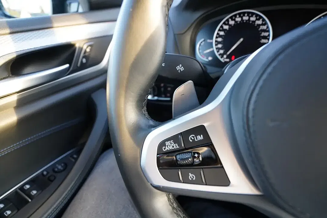 BMW X4 - Thumbnail 14