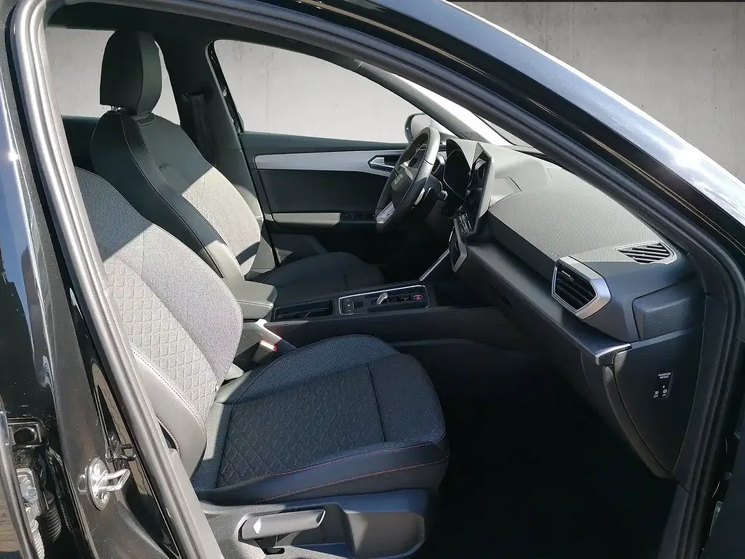 SEAT Leon - Thumbnail 9