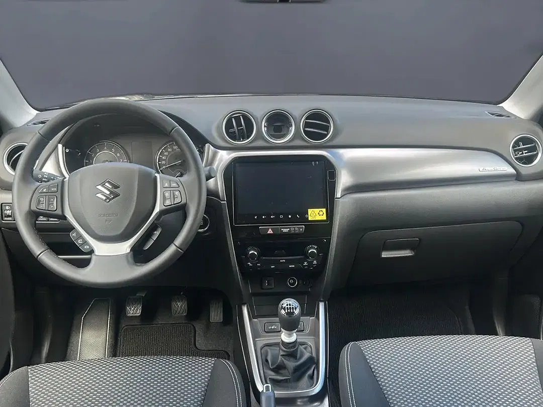 Suzuki Vitara - Thumbnail 9