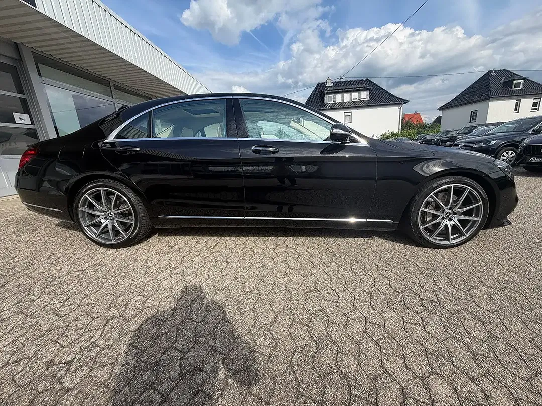 Mercedes-Benz S 560 - Thumbnail 7