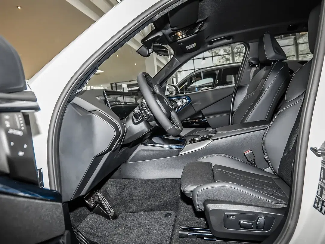 BMW X3 - Thumbnail 7