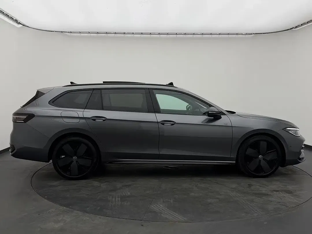 Volkswagen Passat Variant - Thumbnail 6