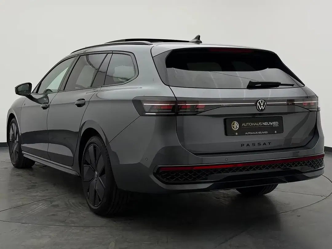 Volkswagen Passat Variant - Thumbnail 8
