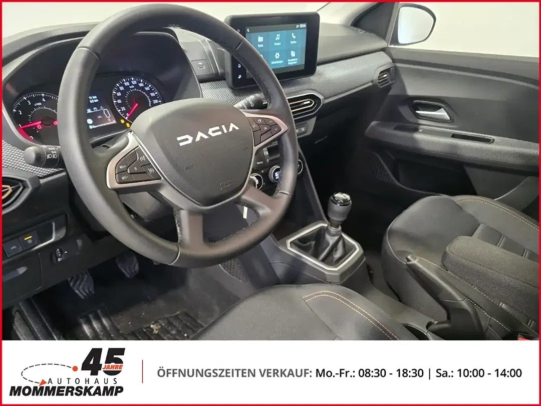 Dacia Sandero - Thumbnail 5