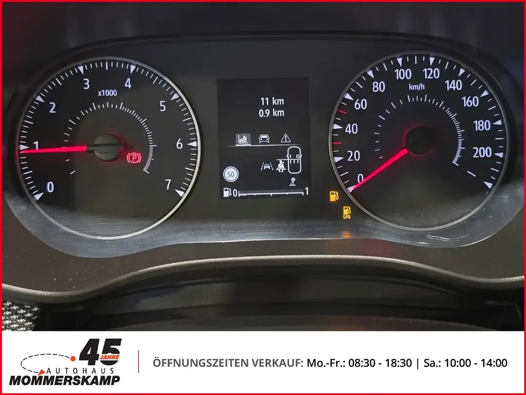 Dacia Sandero - Thumbnail 9