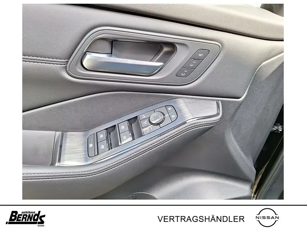 Nissan X-Trail - Thumbnail 10