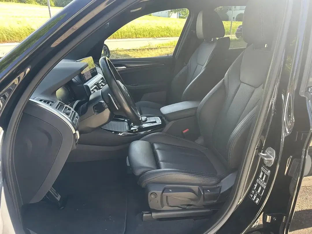 BMW X3 - Thumbnail 9
