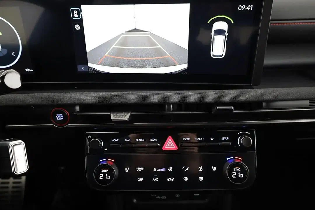 Hyundai TUCSON - Thumbnail 9