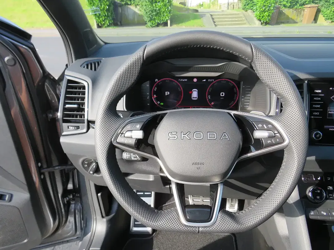 Skoda Karoq - Thumbnail 12