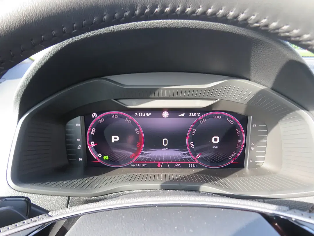 Skoda Karoq - Thumbnail 14