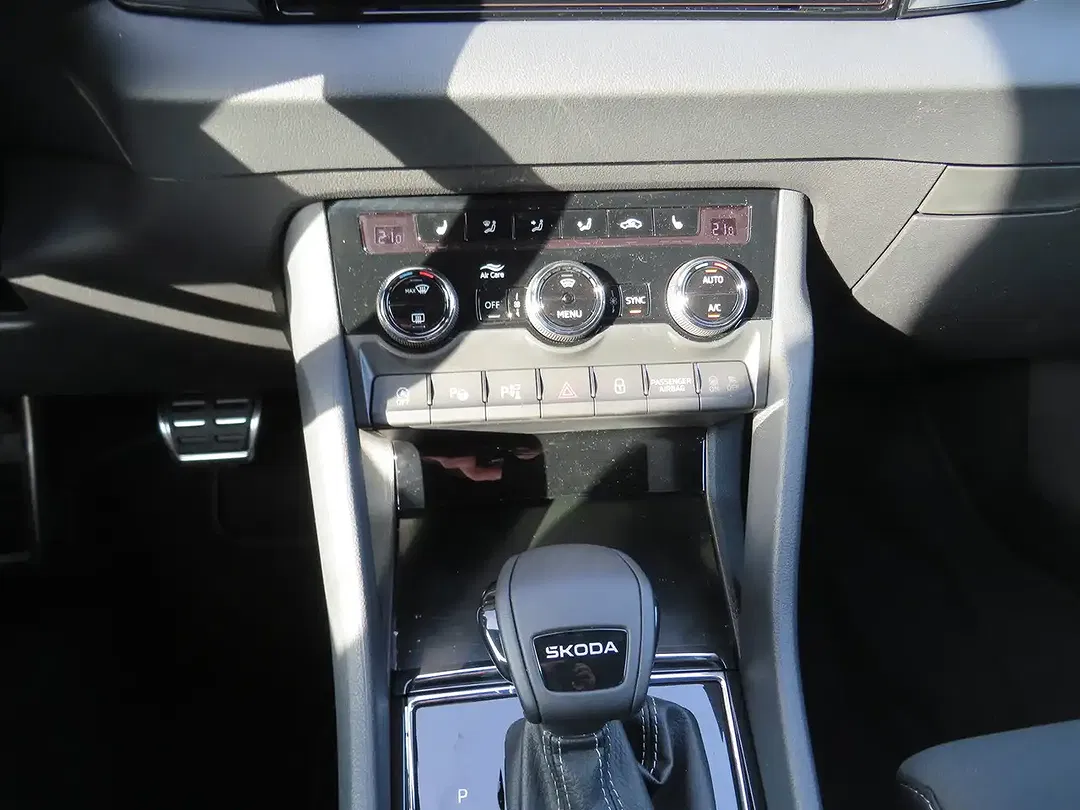 Skoda Karoq - Thumbnail 16