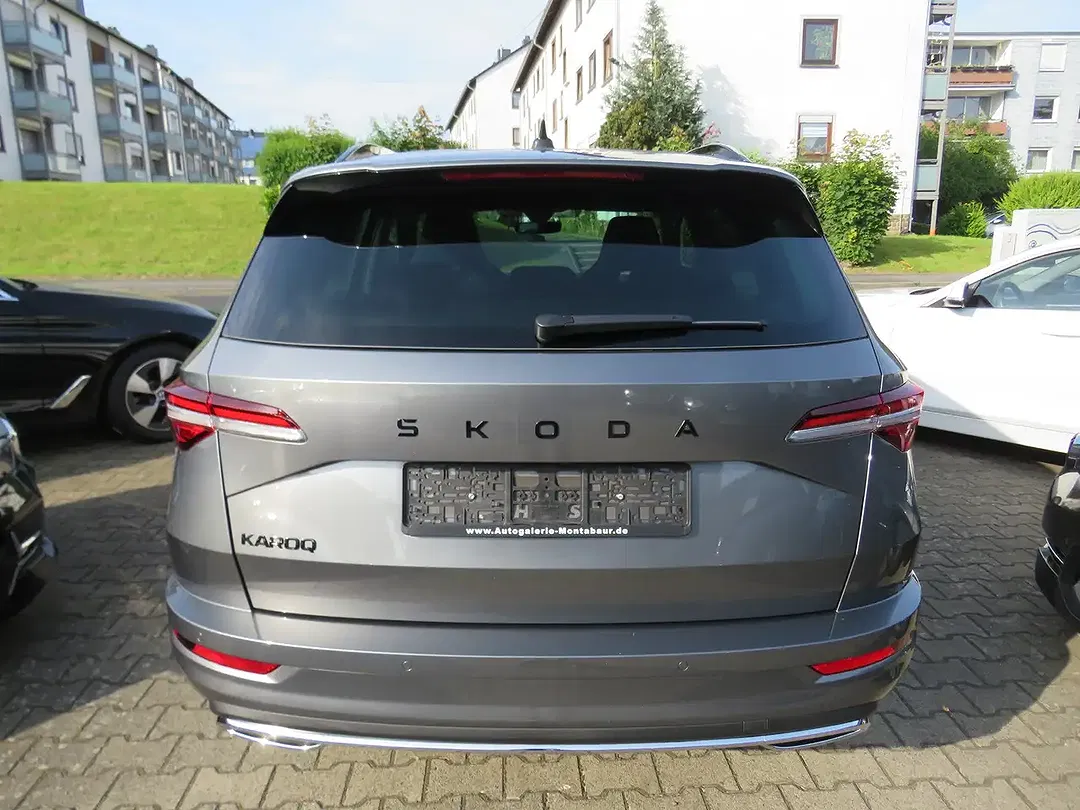 Skoda Karoq - Thumbnail 5