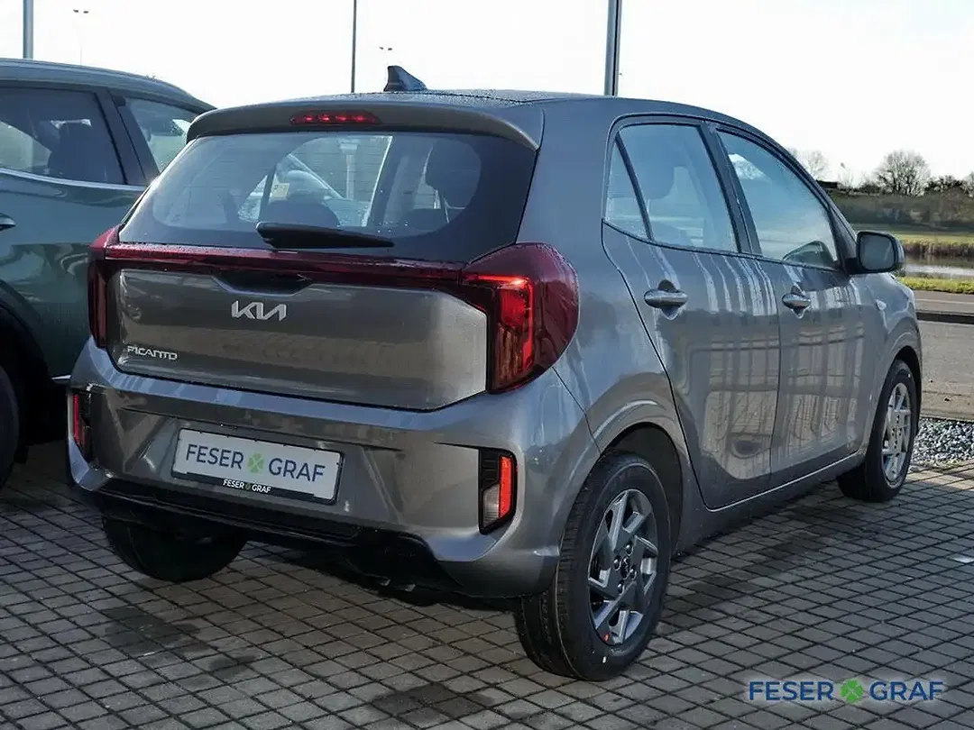 Kia Picanto - Thumbnail 2