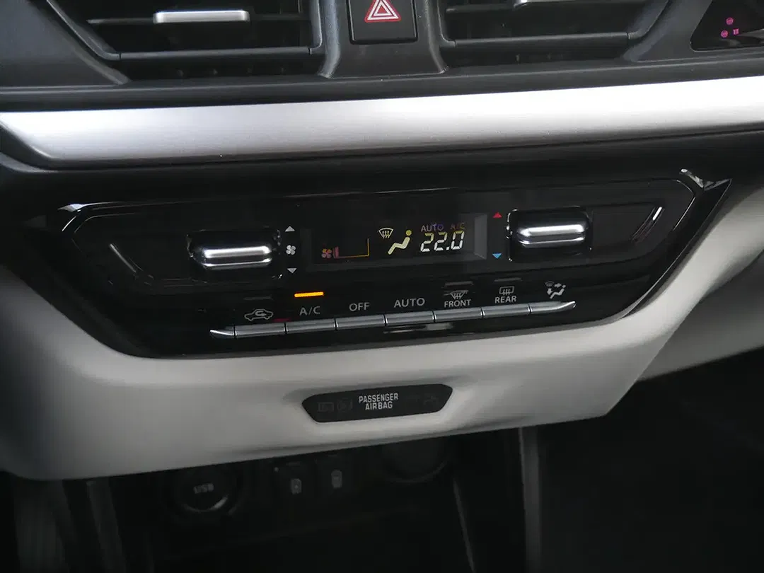 Suzuki Swift - Thumbnail 13