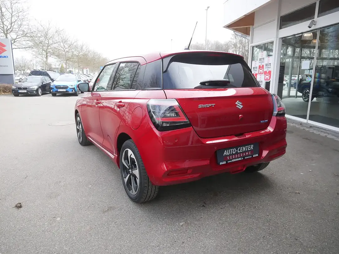 Suzuki Swift - Thumbnail 4