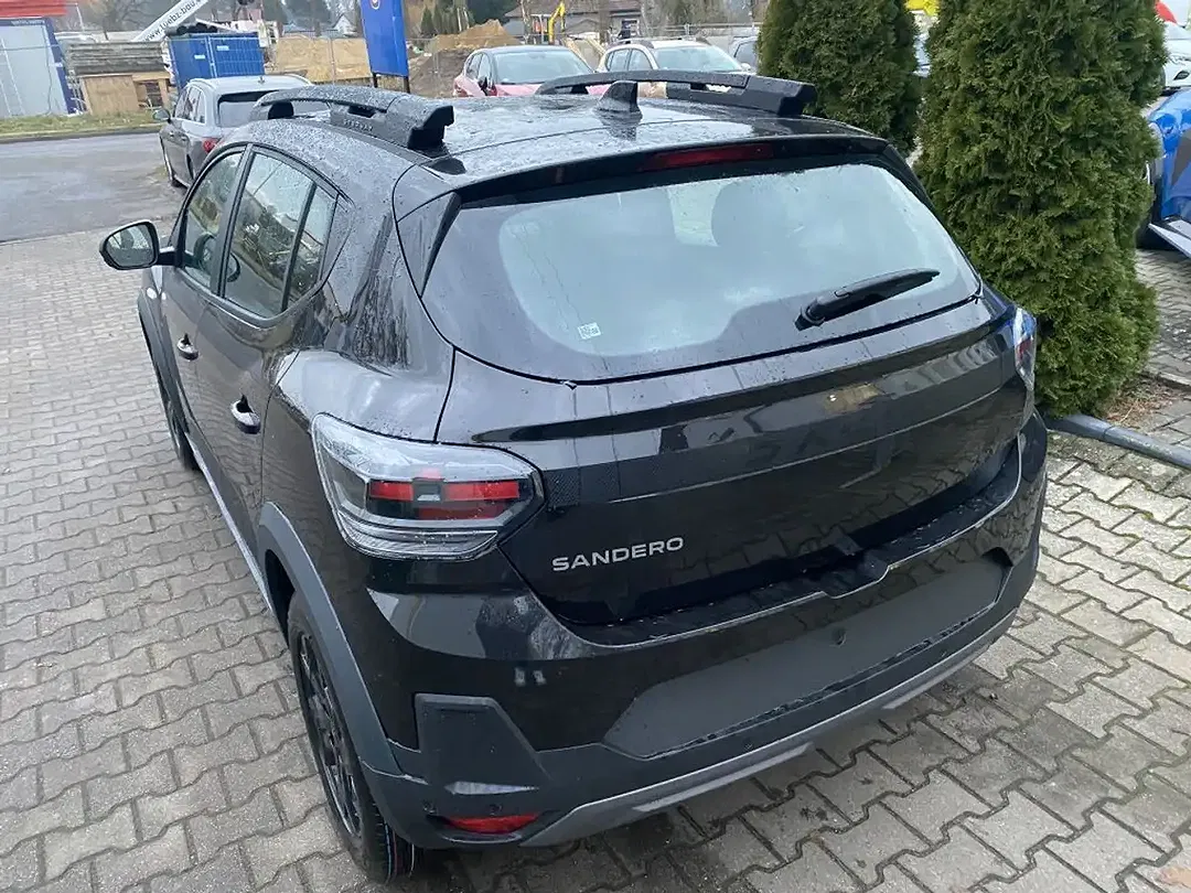 Dacia Sandero - Thumbnail 6