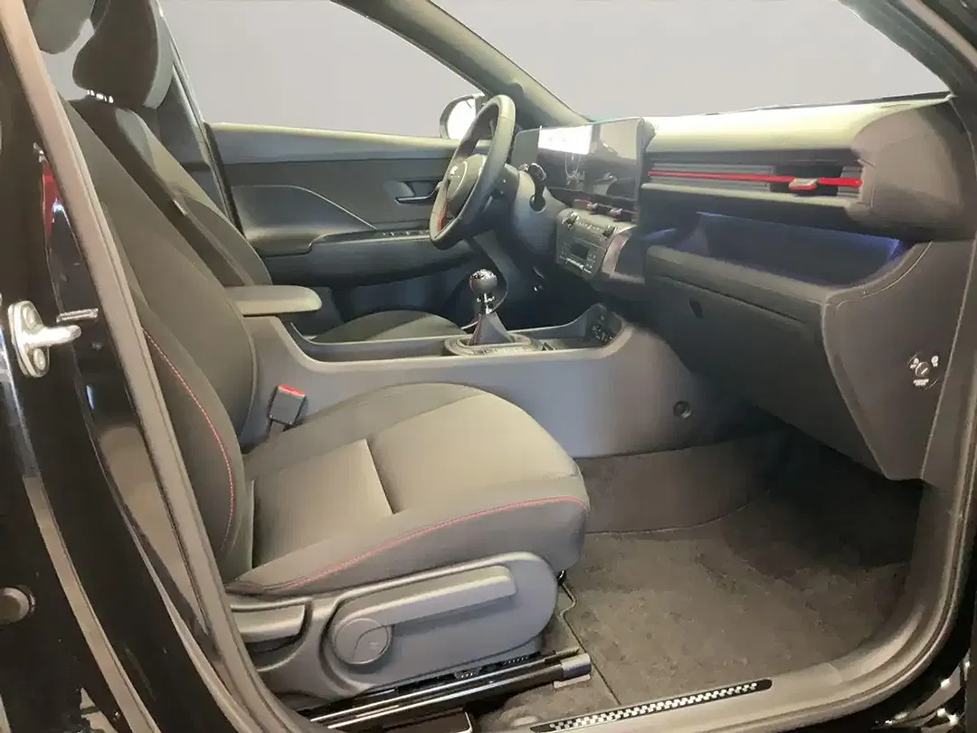 Hyundai KONA - Thumbnail 13