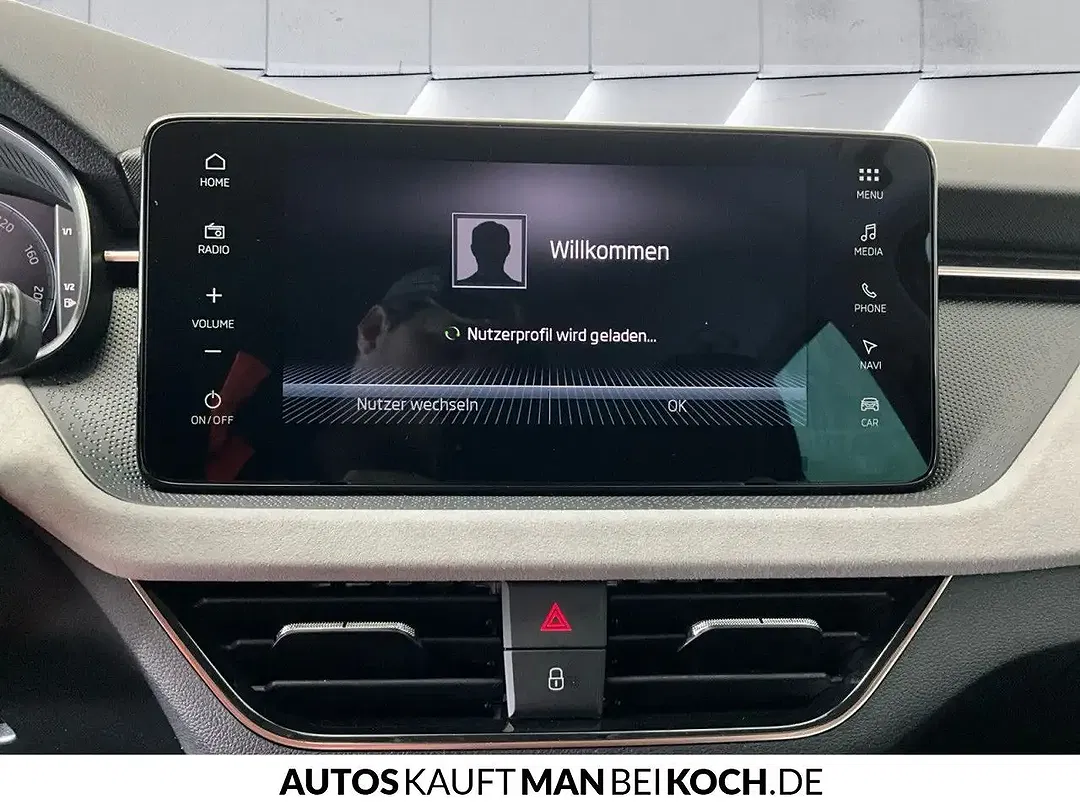 Skoda Scala - Thumbnail 11