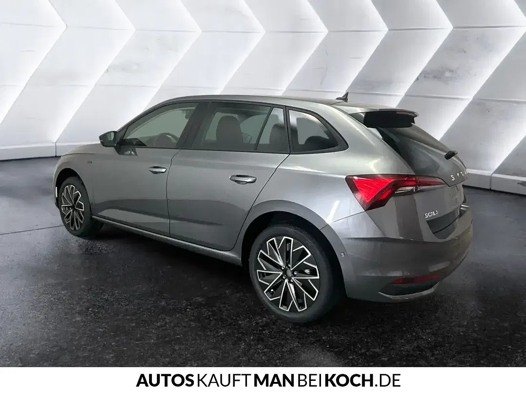 Skoda Scala - Thumbnail 2
