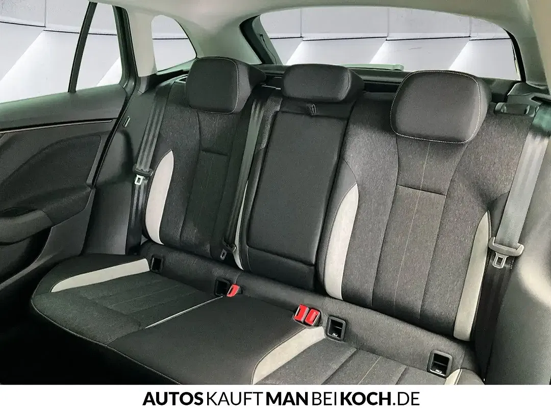 Skoda Scala - Thumbnail 6