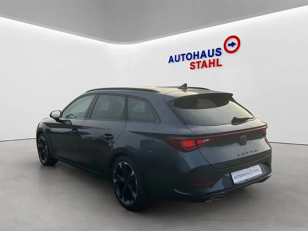 CUPRA Leon - Thumbnail 3