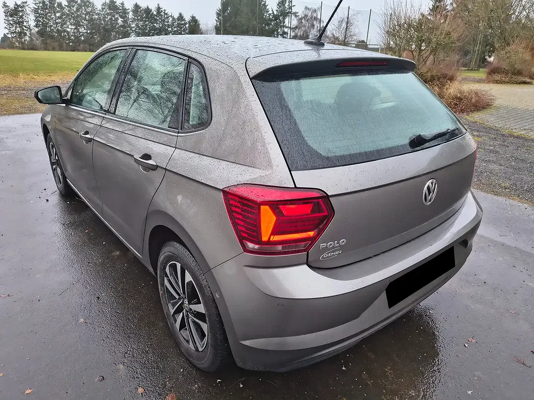 Volkswagen Polo - Thumbnail 7