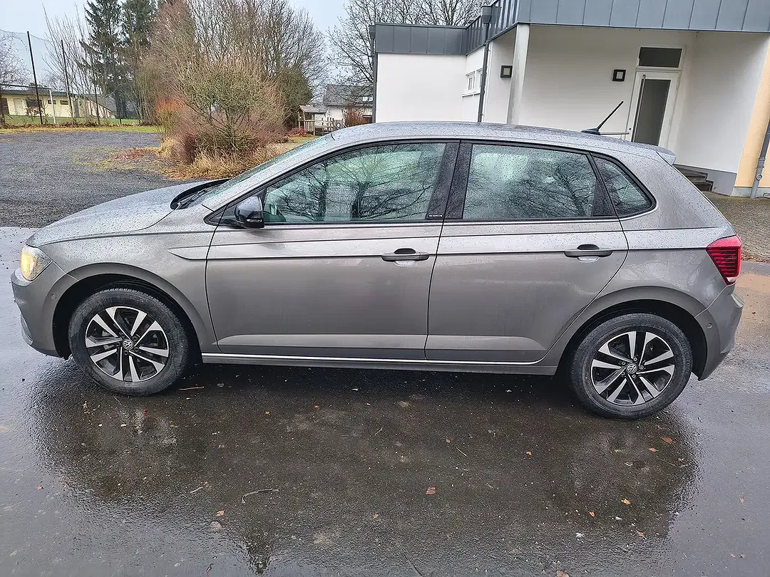 Volkswagen Polo - Thumbnail 8