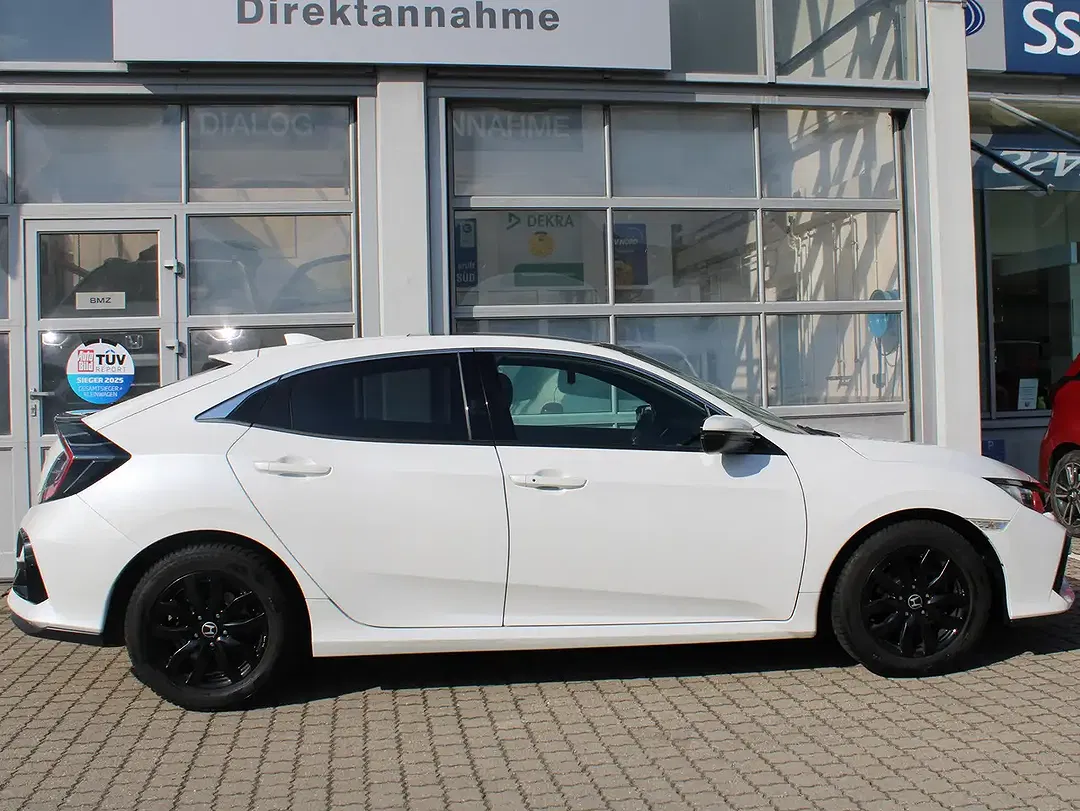 Honda Civic - Thumbnail 3